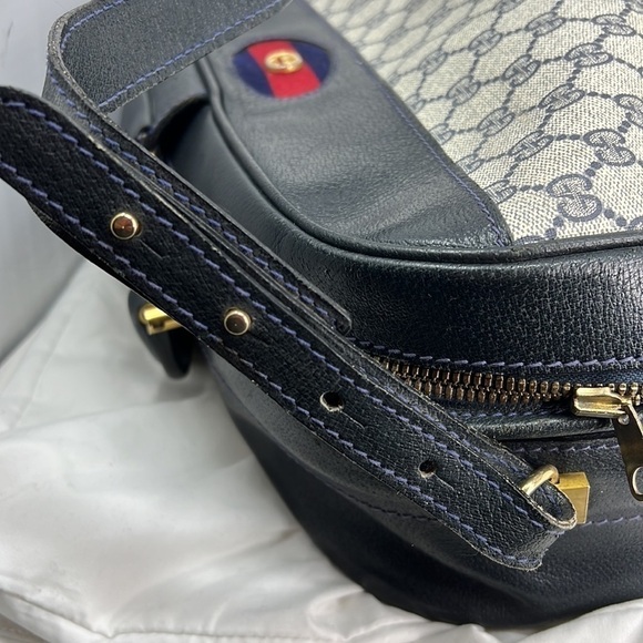 Large Vintage Gucci Carry On Attaché Shoulder Bag - Picture 11 of 16